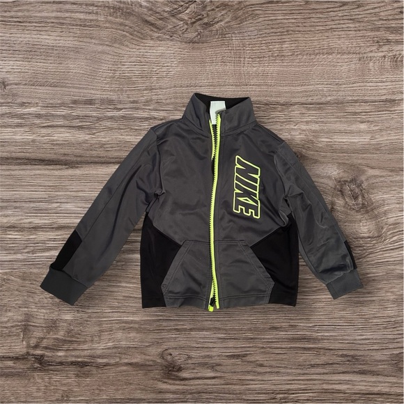 Nike Kids' Gray and Black Tracksuit with Neon Accents - Picture 2 of 6